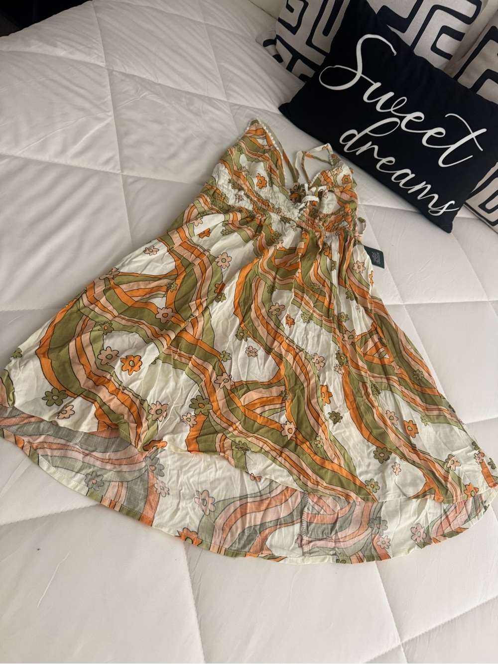 A stunning dress gorgeous orange & green women size US L Wild Fable backless